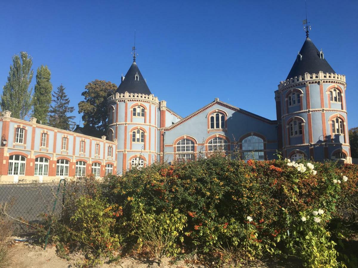 BedinReims burgundy bottle free parking&wifi free ideal 4 à 8 Adultes Exterior foto
