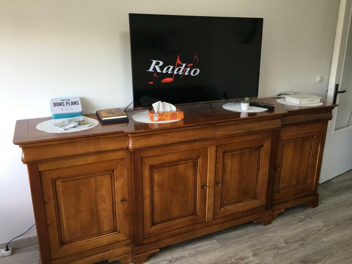 BedinReims burgundy bottle free parking&wifi free ideal 4 à 8 Adultes Exterior foto