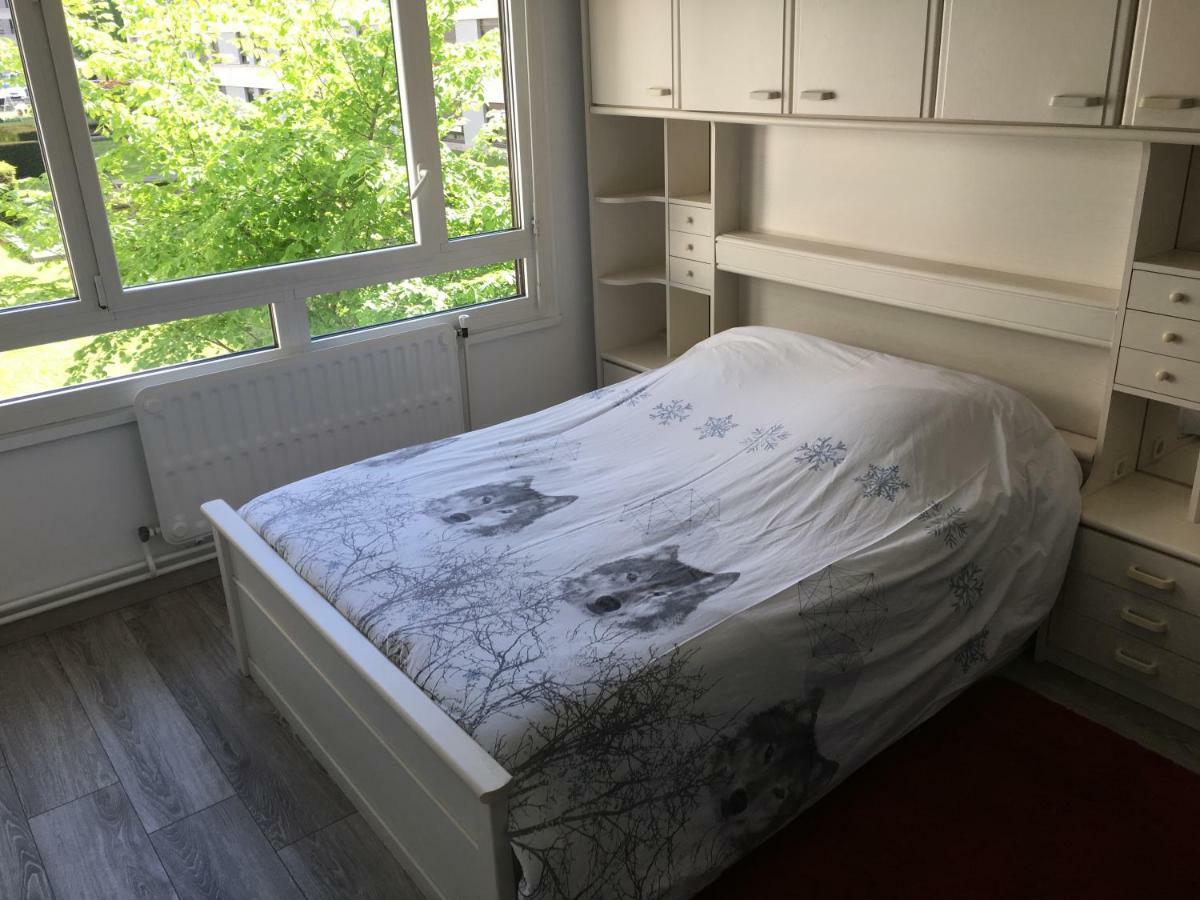 BedinReims burgundy bottle free parking&wifi free ideal 4 à 8 Adultes Exterior foto